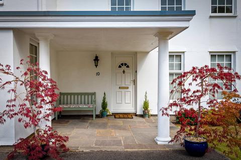 4 bedroom detached house for sale, Churchill Close, Fetcham, Leatherhead, Surrey, KT22