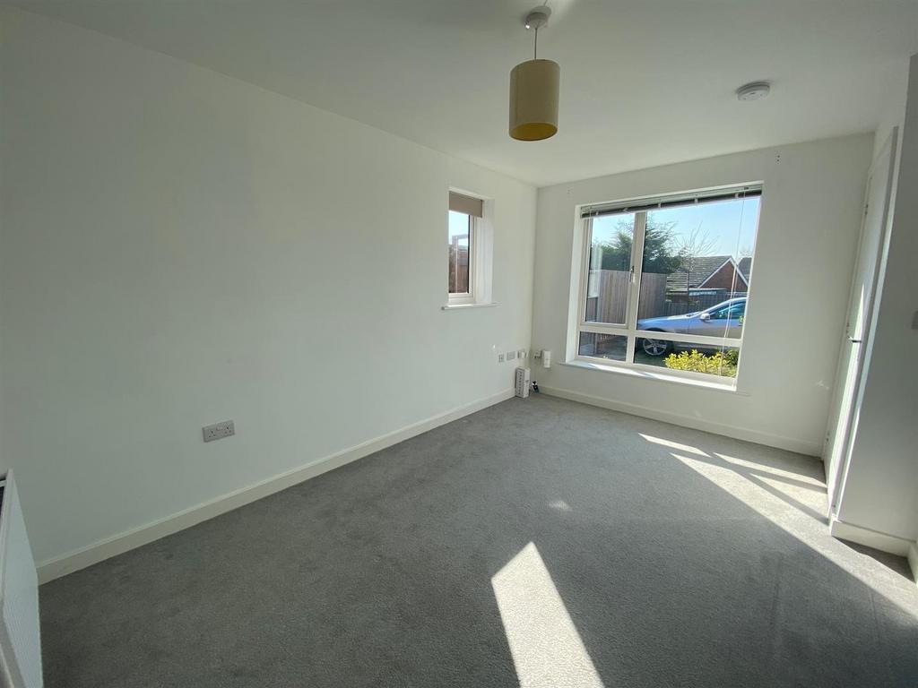 Living Room.jpg