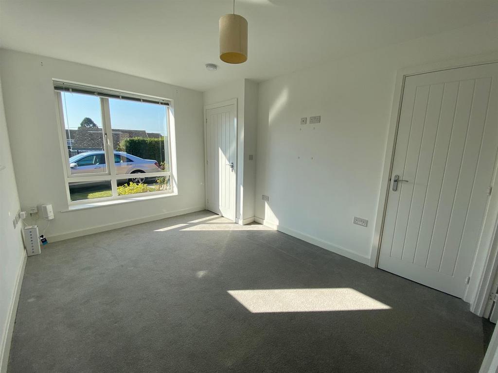 Living Room.jpg