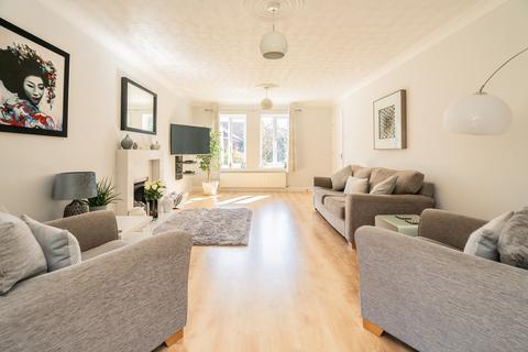 4 bedroom detached house for sale, Quilter Meadow, Old Farm Park, Milton Keynes MK7