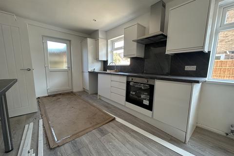 66 Blyth Avenue, Shoeburyness, Southend-on-sea, SS3 9NH
