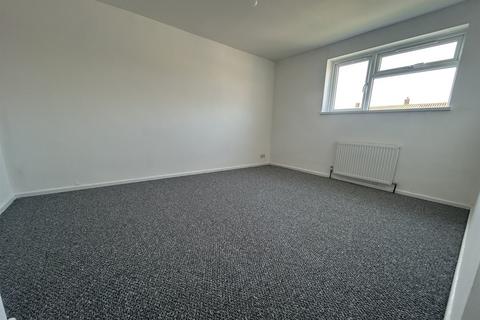 66 Blyth Avenue, Shoeburyness, Southend-on-sea, SS3 9NH