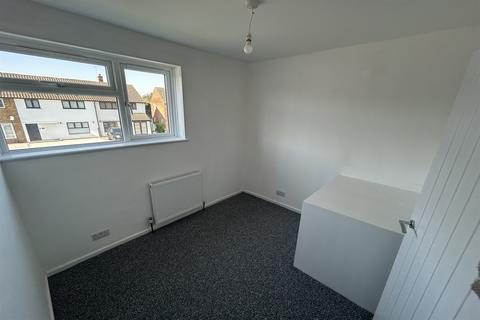 66 Blyth Avenue, Shoeburyness, Southend-on-sea, SS3 9NH