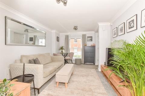 1 bedroom ground floor flat for sale, Station Road West, Canterbury CT2