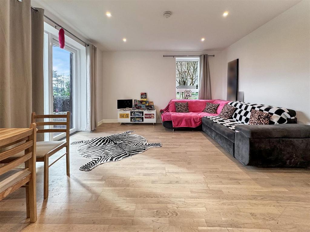 Living Room.jpeg