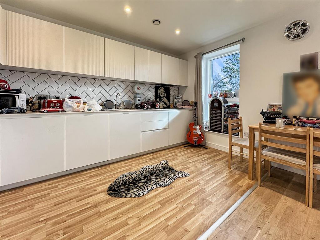 Kitchen.jpeg