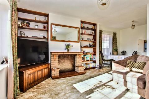 2 bedroom detached house for sale, Willingdon Park Drive, Eastbourne
