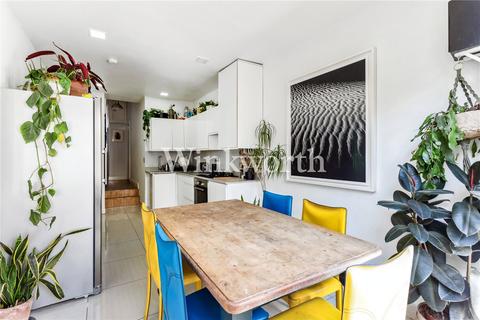 30 Napier Road, London, N17 6YE