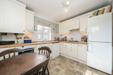 2, Campbell Court Campbell Road, London, W7 3ED