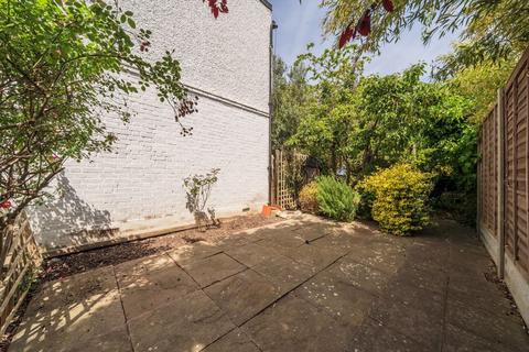 2, Campbell Court Campbell Road, London, W7 3ED