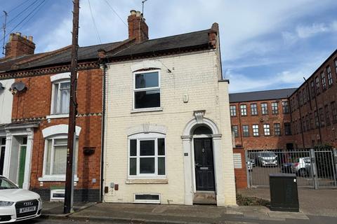 2 bedroom end of terrace house for sale, Hood Street, Northampton NN1
