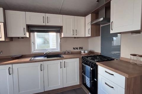 2 bedroom park home for sale, Silver Sands Holiday Park