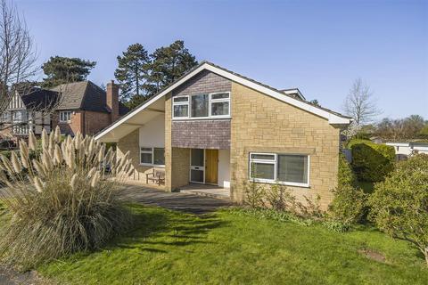 4 bedroom detached house for sale, 1 Sunfield Park, Shrewsbury, SY2 6PF