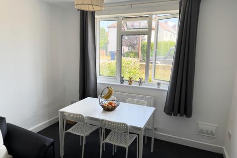 4 bedroom semi-detached house to rent, Dene Road, Headington OX3