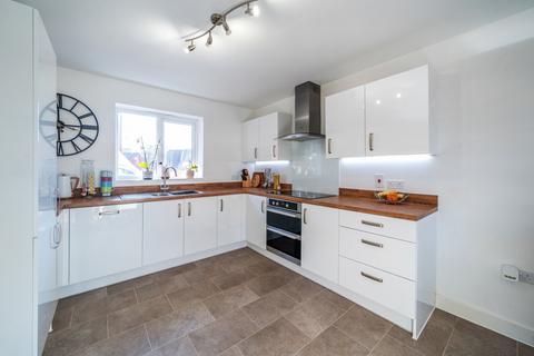 undefined, Springmead Avenue, Gloucester GL3