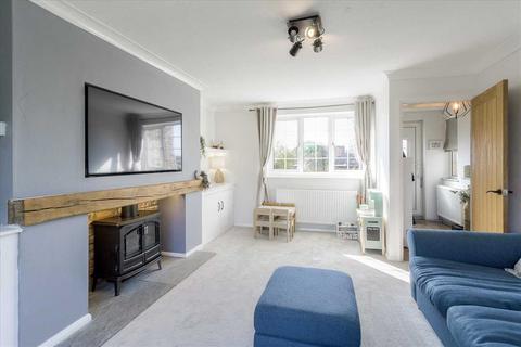 58 Dinglederry, Olney, MK46 5ET