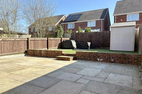 5 Sunnybrow Close, Oldham, OL8 2SZ