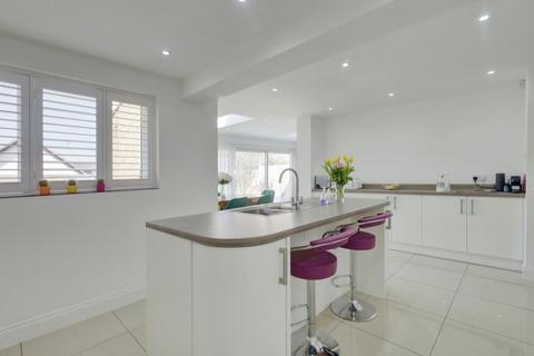 2 Althorne Close, Basildon, SS13 1QW