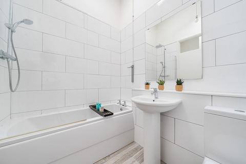 86 George Lane, Bromley, BR2 7LQ