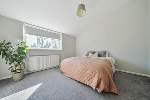86 George Lane, Bromley, BR2 7LQ