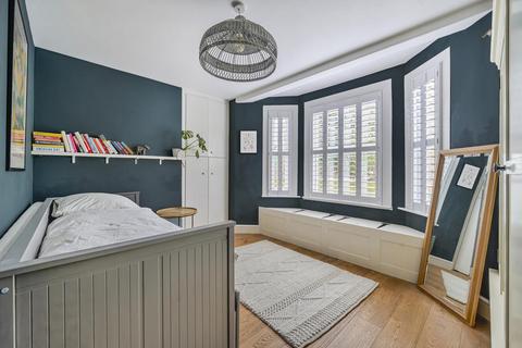 10a Avington Grove, London, SE20 8RY