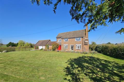 4 bedroom detached house for sale, Deerhurst, Gloucester