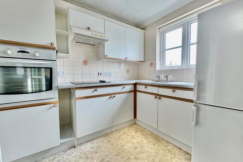 2 bedroom flat for sale, DE MOULHAM ROAD, SWANAGE