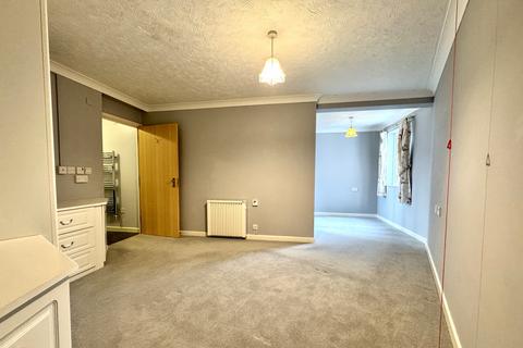 2 bedroom flat for sale, DE MOULHAM ROAD, SWANAGE