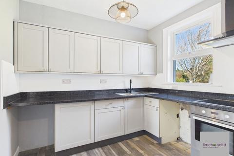 2 bedroom cottage to rent, Tarth Crescent, Blyth Bridge, EH46