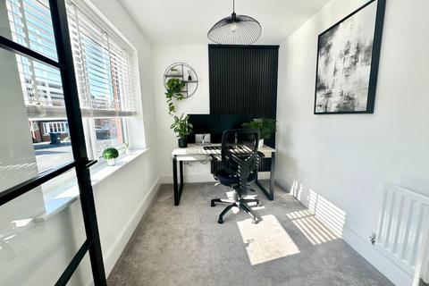 44 Beau Gardens, Marton In Cleveland, Middlesbrough, TS7 8EN