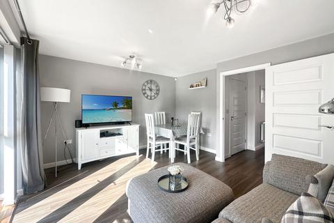 12 Bearwood Road, Stanford-le-hope, SS17 0FH