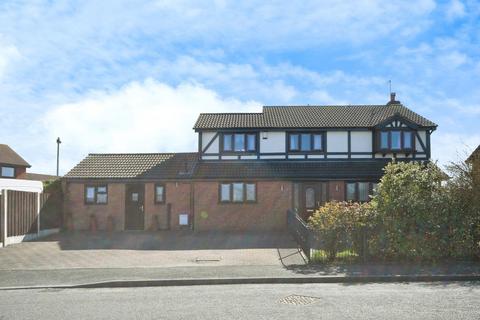 4 bedroom detached house for sale, Ridgeway, Clowne, Chesterfield, S43 4BD