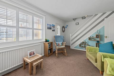 3 Castleton Boulevard, Skegness, PE25 2TU