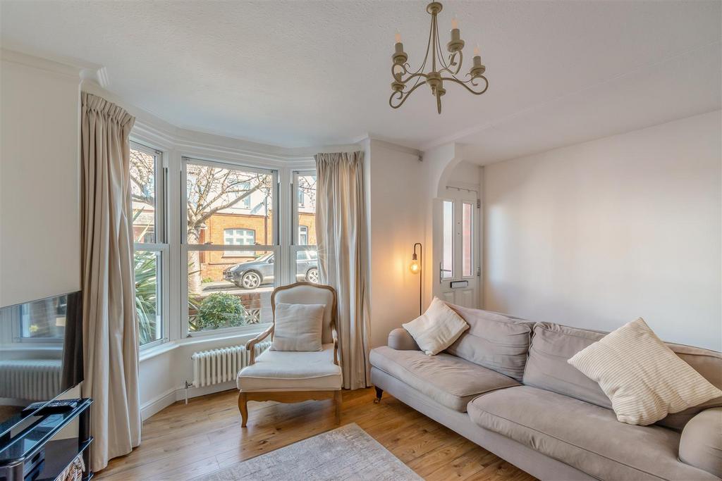 8639034-interior03.jpg