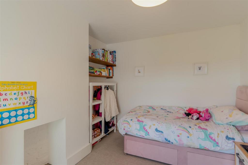 8639034-interior16.jpg