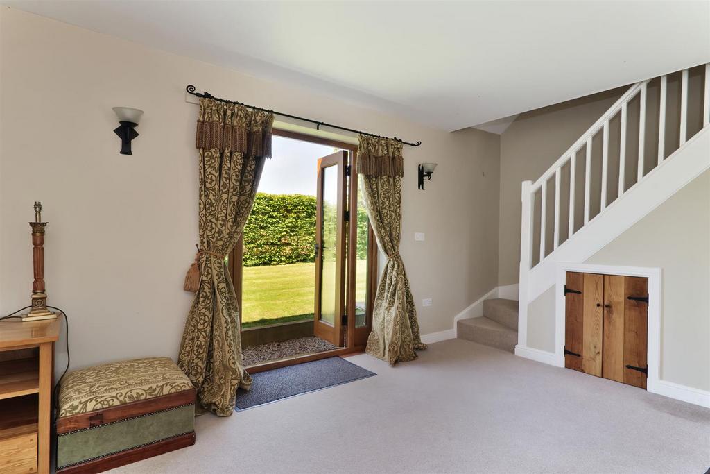 The Folly Ox Pastures Marden - (100).jpg
