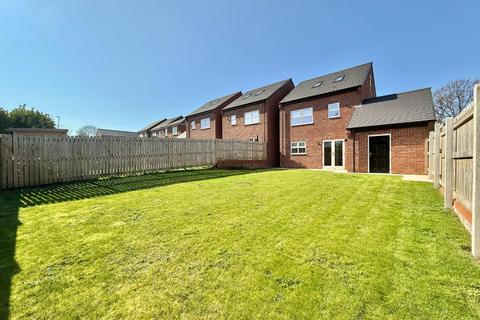 undefined, Paddock Close, Brierley