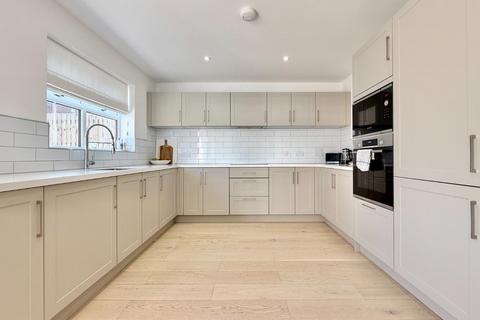 undefined, Paddock Close, Brierley