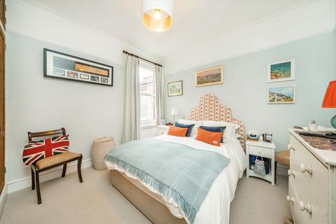 54a Trevelyan Road, London, SW17 9LN