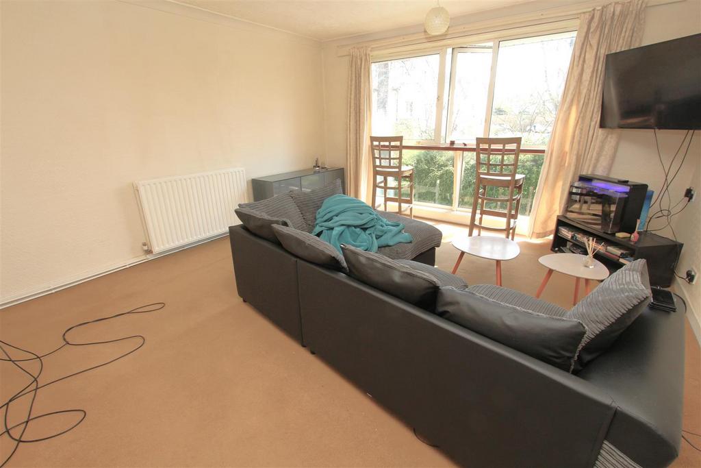 Lounge.JPG