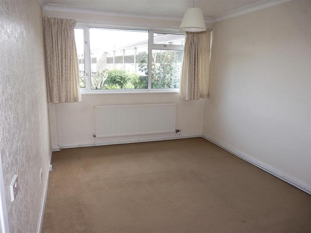 Bedroom 1 , 6 Dragons Hill Court.JPG