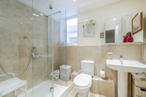 3, Heathside Burnhams Road, Bookham, Leatherhead, KT23 3AX