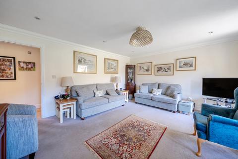 3, Heathside Burnhams Road, Bookham, Leatherhead, KT23 3AX