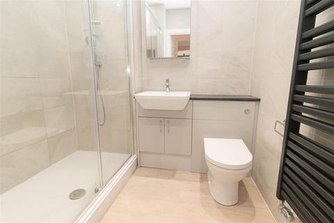 3 bedroom flat for sale, 16 Marlborough House, Holywell Avenue, Whitley Bay