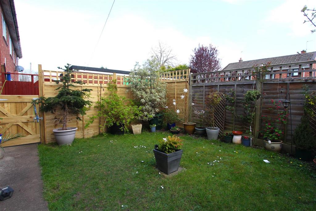Rear garden.JPG