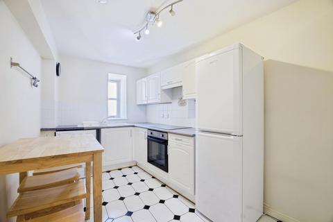30 Bonnethill Place, Dundee, DD1 2AD