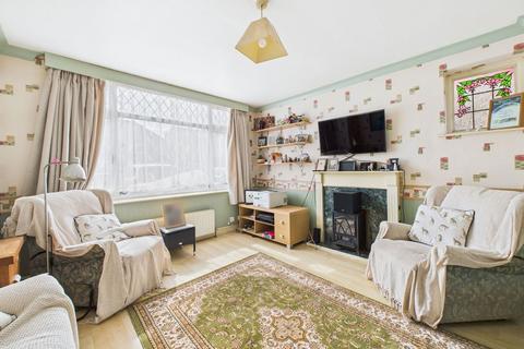 35 Congreve Road, Worthing, BN14 8EL