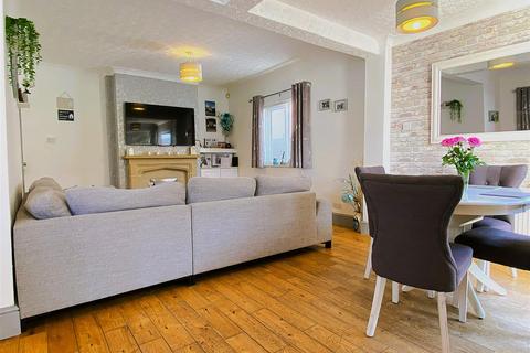 3 bedroom detached bungalow for sale, Fosse Way, Syston, Leicester