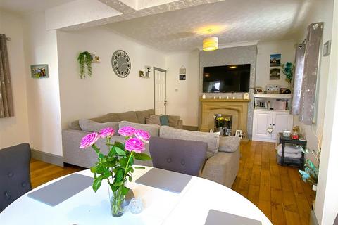 3 bedroom detached bungalow for sale, Fosse Way, Syston, Leicester