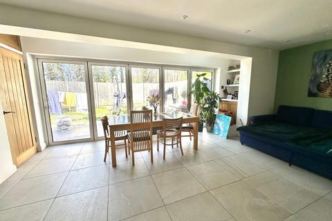 3 Anson Close, Bovingdon, Hemel Hempstead, HP3 0RZ